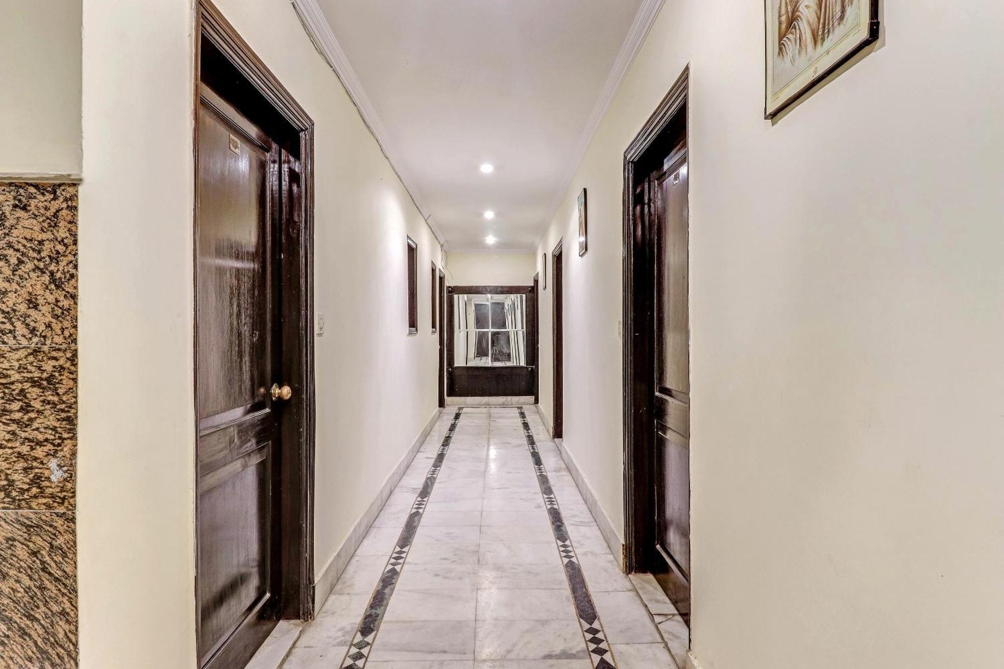 Hotel O Grand Central Delhi  Ngoại thất bức ảnh