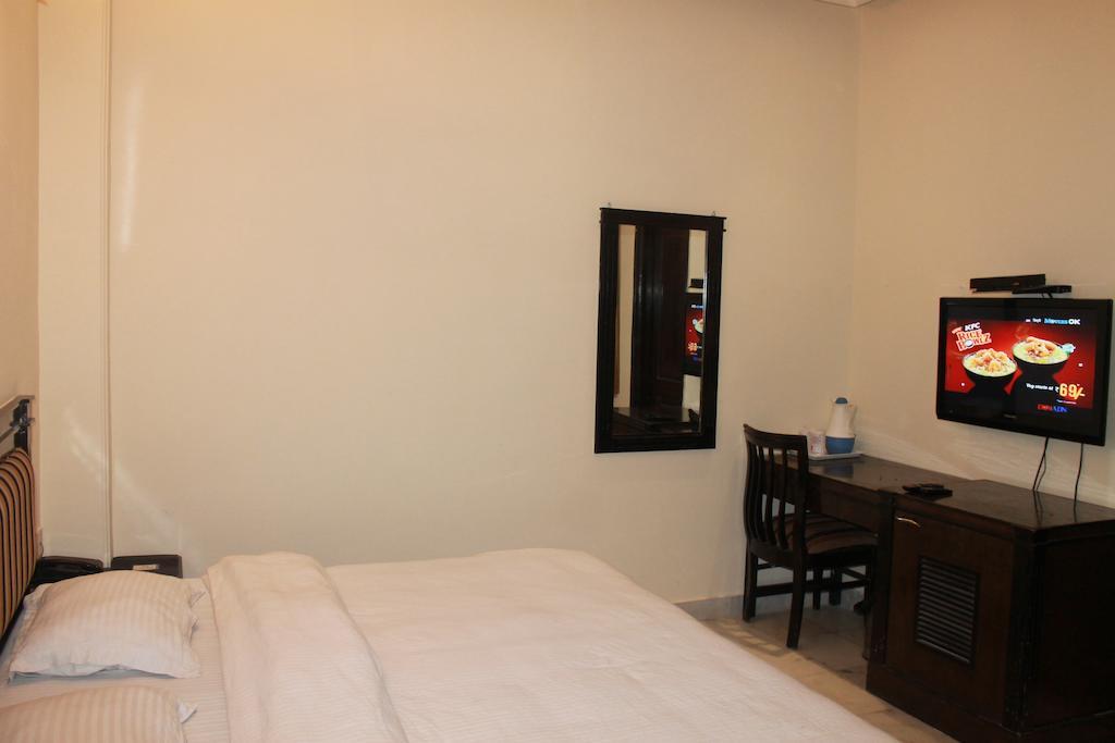 Hotel O Grand Central Delhi  Ngoại thất bức ảnh