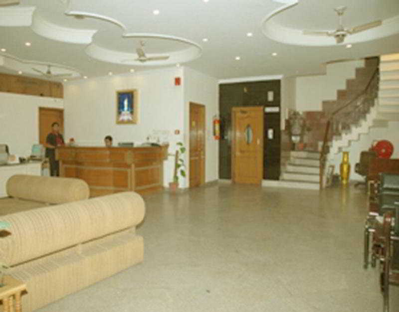 Hotel O Grand Central Delhi  Ngoại thất bức ảnh