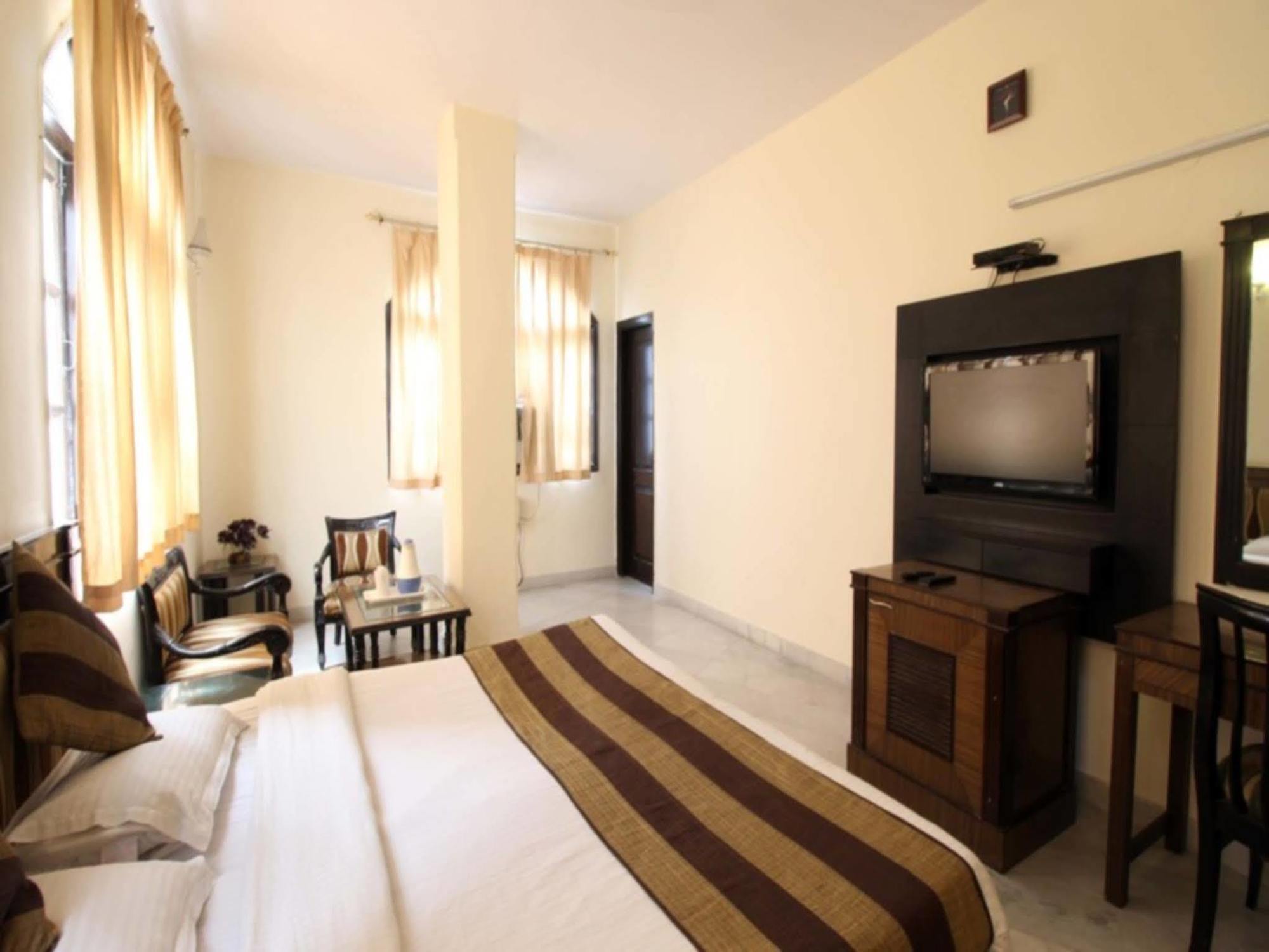 Hotel O Grand Central Delhi  Ngoại thất bức ảnh