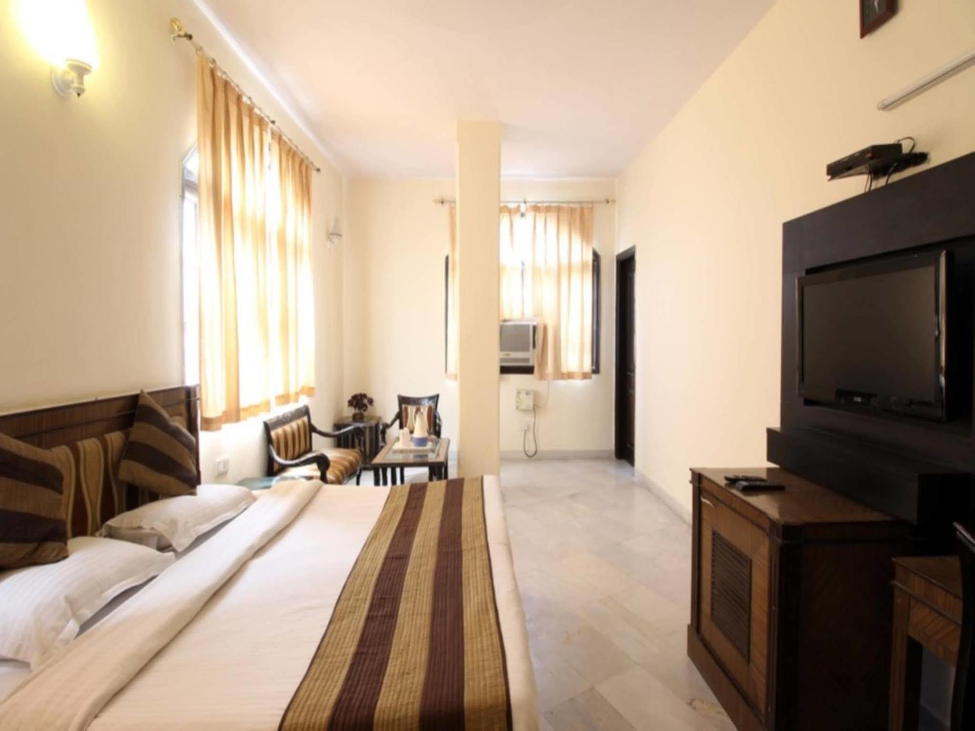 Hotel O Grand Central Delhi  Ngoại thất bức ảnh